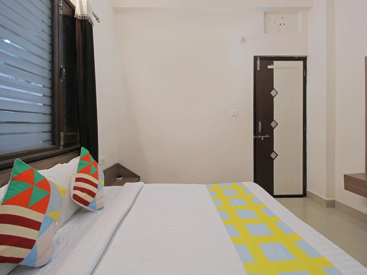 Elegant 1Br Stay In Mount Abu Central Exterior foto